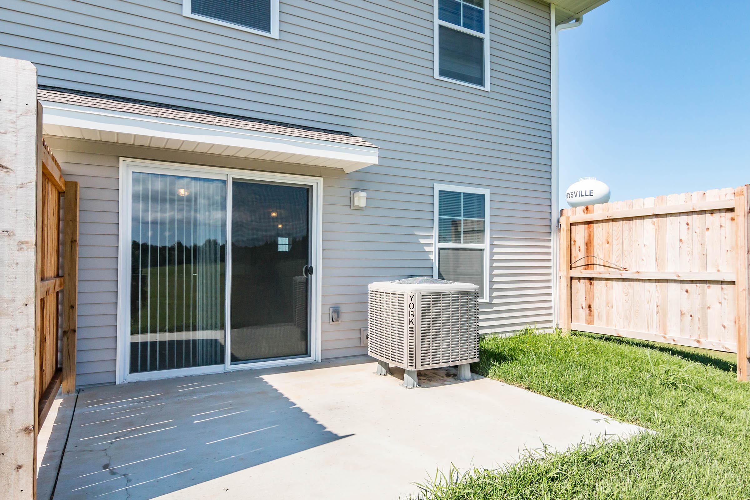 Bulldog Apartments Photo Gallery